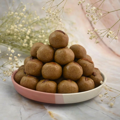 Almond Laddu (10 pcs ~ 200 gms)