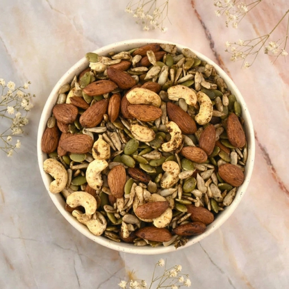 Premium Nuts & Seeds Trail Mix (100 gms)