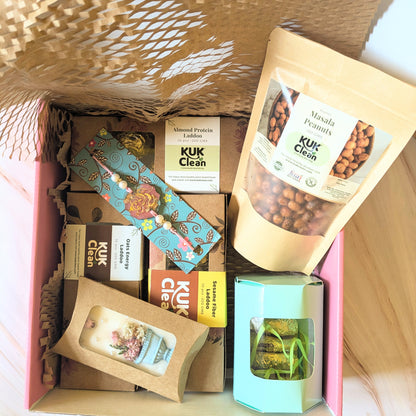 Divine Rakhi Hamper | 7 Goodies