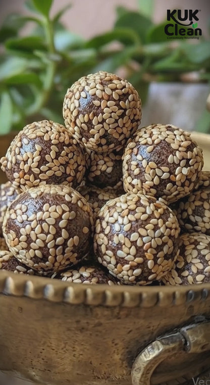 Ragi Laddu  (10 pcs ~ 200 gms)